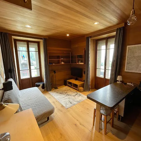 Stylish Alpine Base Near Le Tour & Argentiere